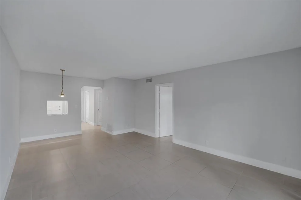 Unit for sale at 1439 S Ocean Boulevard, Lauderdale By The Sea, FL 33062