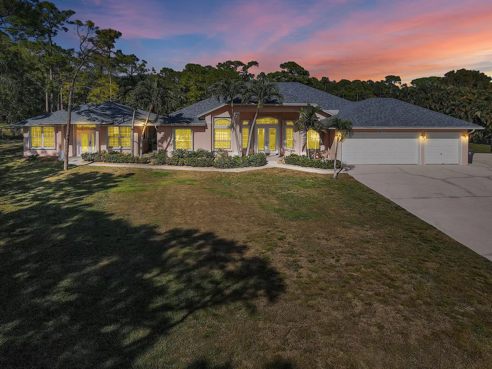Unit for sale at 12501 77th Place N, The Acreage, FL 33412