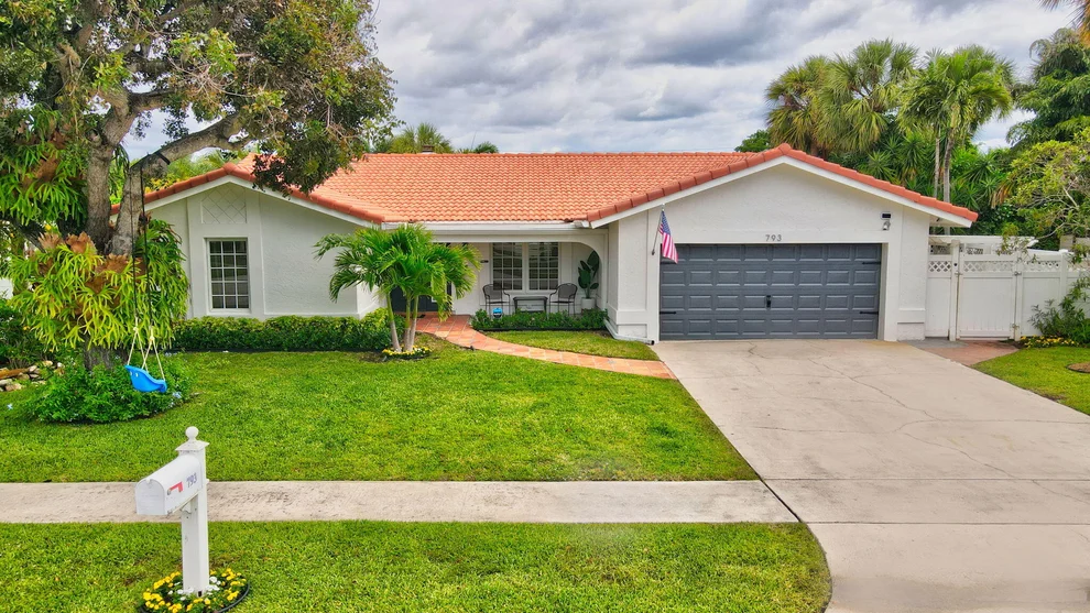 Unit for sale at 793 Camino Lakes Circle, Boca Raton, FL 33486