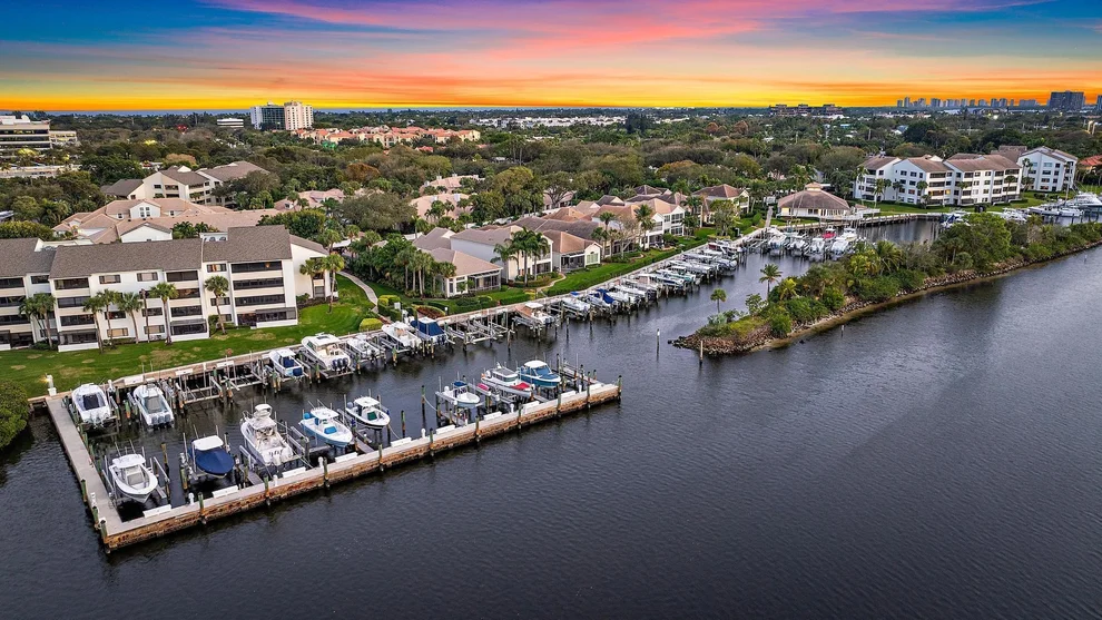 Unit for sale at 326 Oak Harbour Drive, Juno Beach, FL 33408