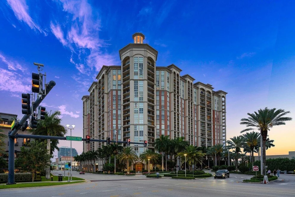 Unit for sale at 550 Okeechobee Boulevard, West Palm Beach, FL 33401