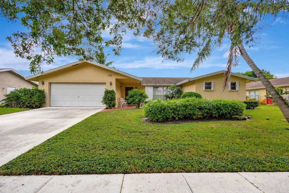 Unit for sale at 4128 Waverly Drive, West Palm Beach, FL 33407