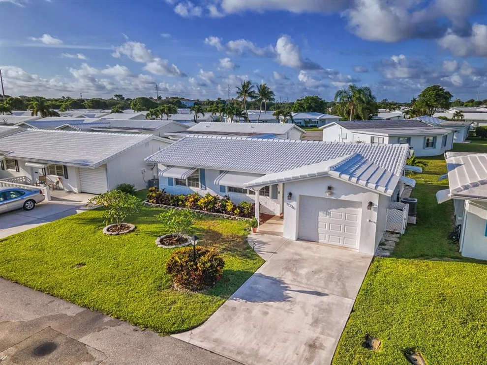 Unit for sale at 906 SW 6th Avenue, Boynton Beach, FL 33426