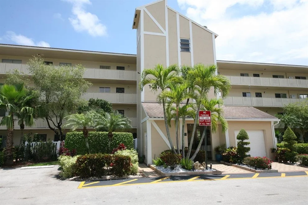 Unit for sale at 14376 Amberly Lane, Delray Beach, FL 33446