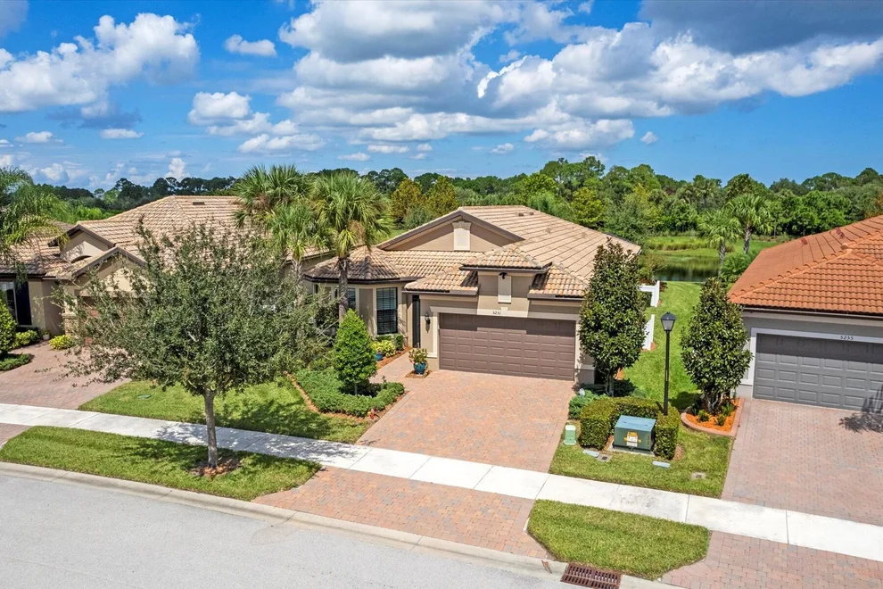 Unit for sale at 5251 Turtle Creek Circle, Vero Beach, FL 32967