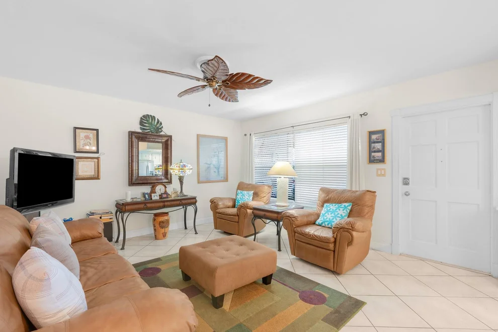 Unit for sale at 100 SE 6th Avenue, Pompano Beach, FL 33060