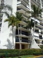 Unit for sale at 2400 Presidential Way, West Palm Beach, FL 33401