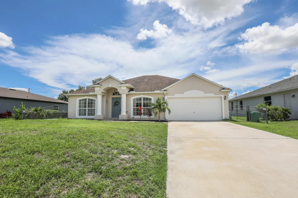 Unit for sale at 4482 SW Gadshaw Road, Port St Lucie, FL 34953