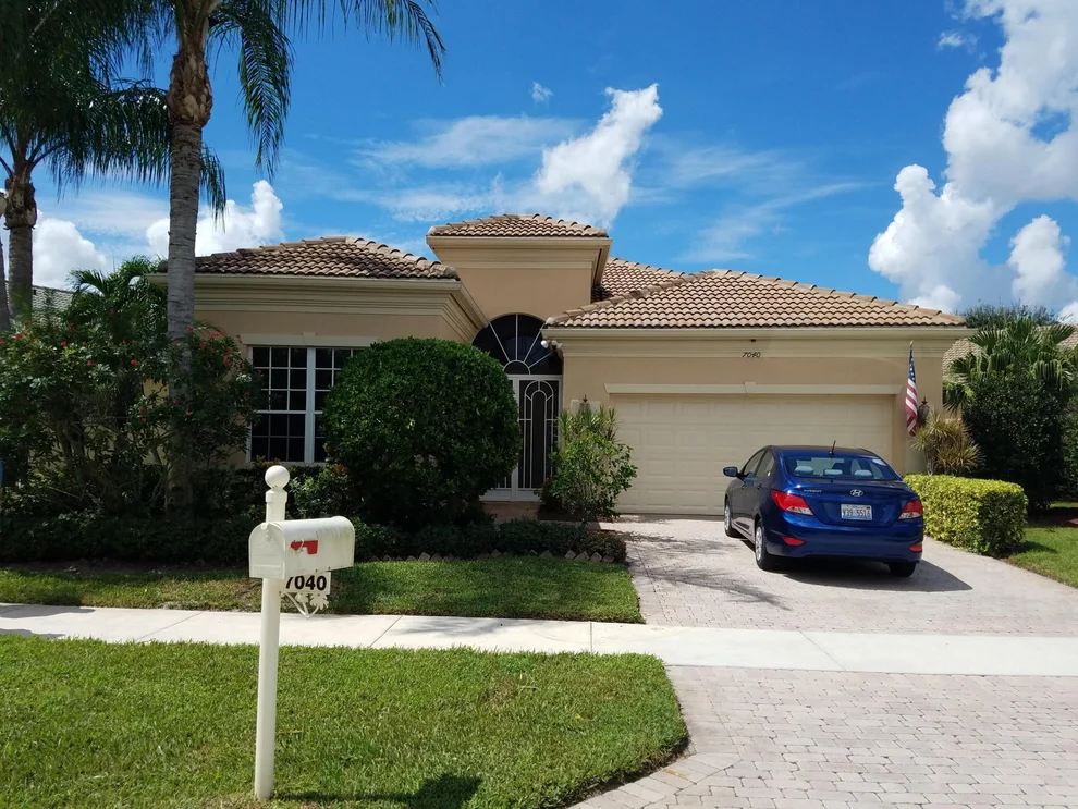 Unit for sale at 7040 Demedici Circle, Delray Beach, FL 33446