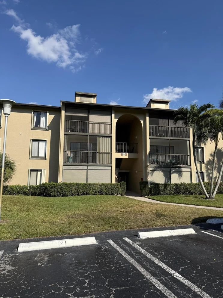 Unit for sale at 703 Sunny Pine Way, Greenacres, FL 33415