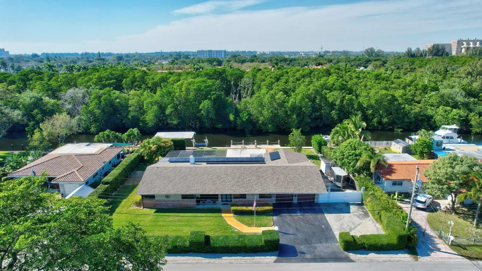 Unit for sale at 4633 SW 38th Terrace, Dania Beach, FL 33312