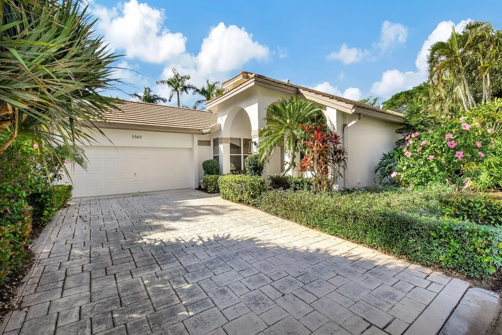 Unit for sale at 5569 NW 21st Way, Boca Raton, FL 33496