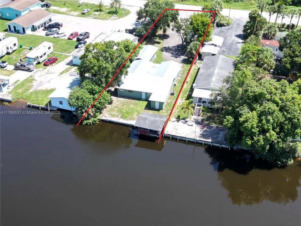 Unit for sale at 5390 Us Hwy 441 Se, Okeechobee, FL 34974