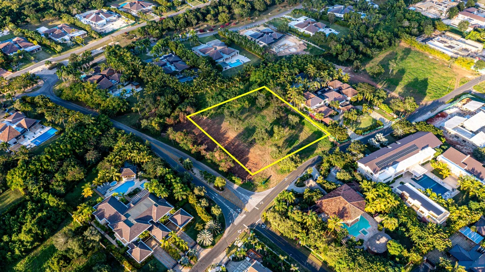 Unit for sale at 80 Barranca Este,  