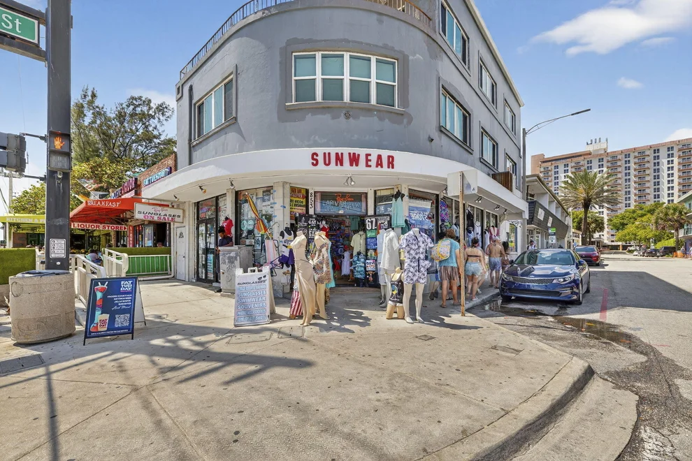 Unit for sale at 853 N Fort Lauderdale Beach Boulevard, Fort Lauderdale, FL 