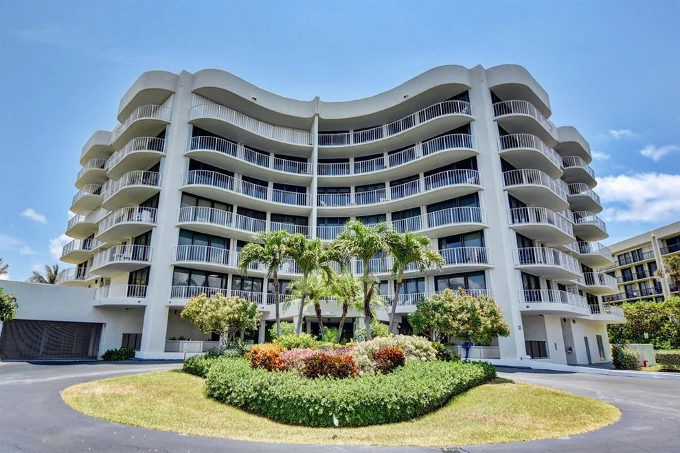 Unit for sale at 3360 S Ocean Boulevard, Palm Beach, FL 33480
