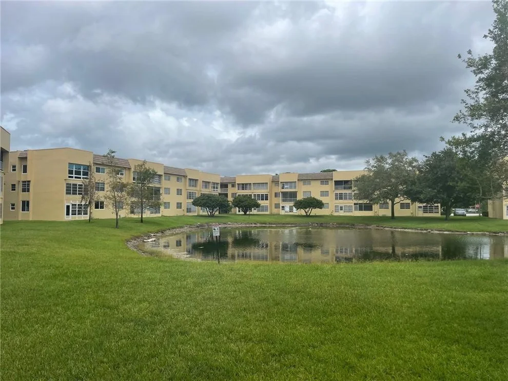 Unit for sale at 6090 NW 64th Avenue, Tamarac, FL 33319