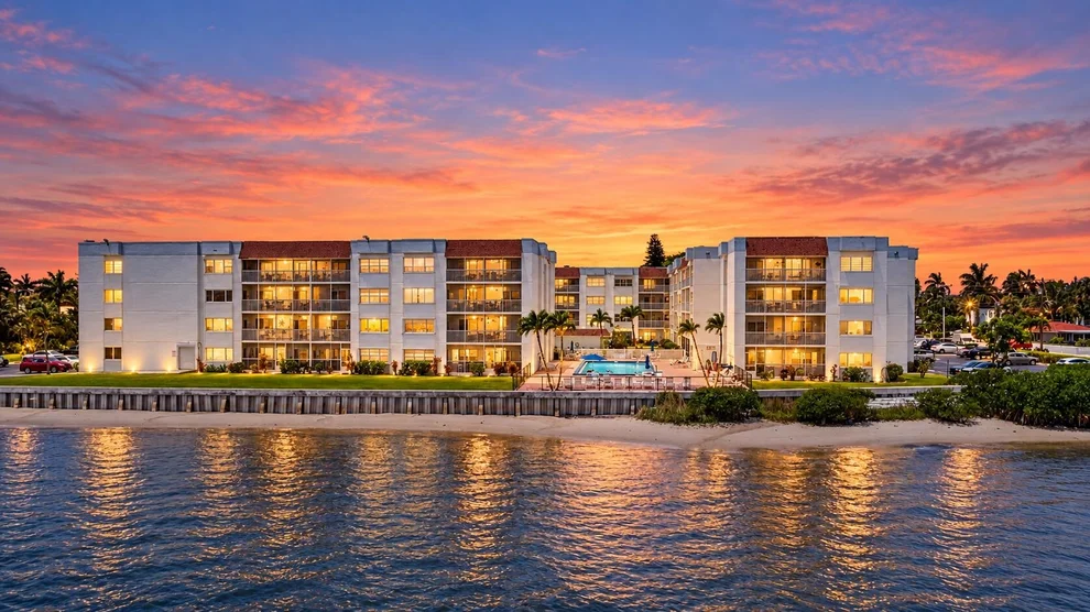 Unit for sale at 1502 S Lakeside Drive, Lake Worth Beach, FL 33460