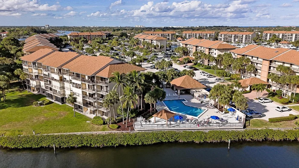 Unit for sale at 2101 Marina Isle Way, Jupiter, FL 33477