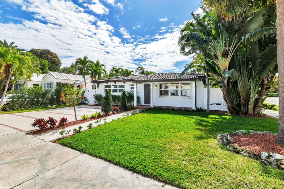 Unit for sale at 240 Marlborough Road, West Palm Beach, FL 33405