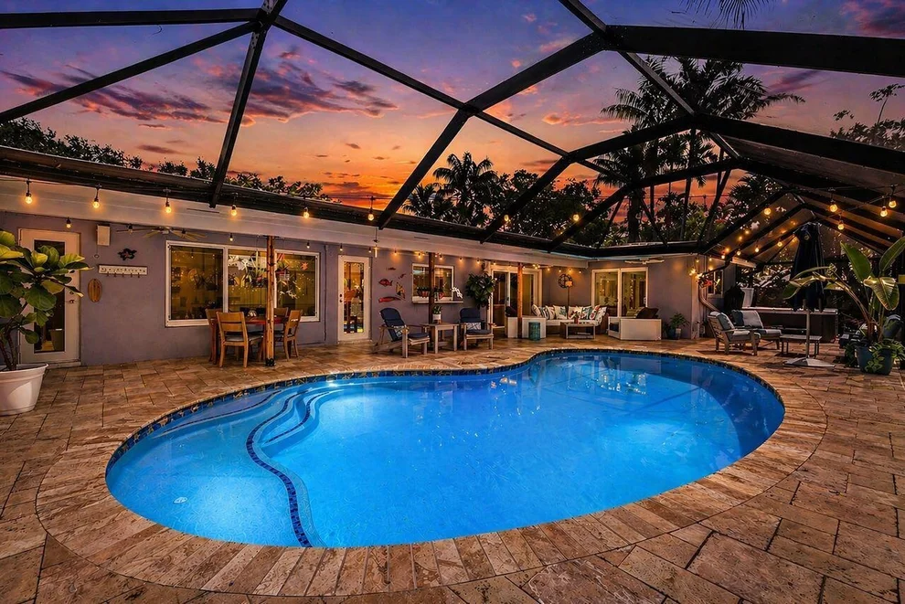 Unit for sale at 5540 SW 3rd Street, Plantation, FL 33317