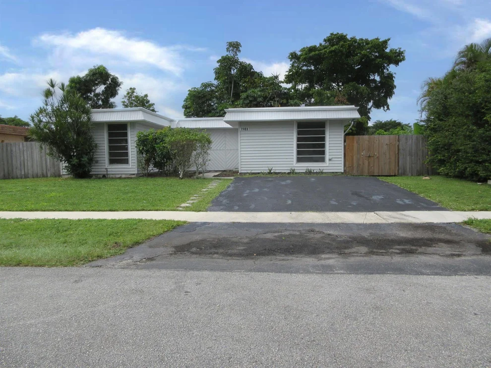Unit for sale at 7903 NW 67th Avenue, Tamarac, FL 33321