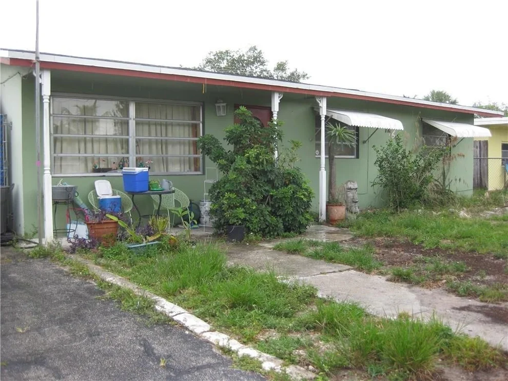 Unit for sale at 1464 SW 30th Terrace, Fort Lauderdale, FL 33312