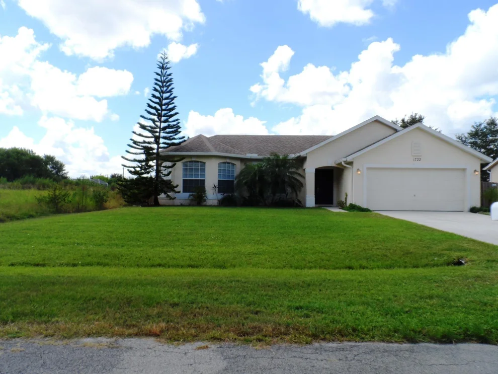 Unit for sale at 1722 SW Finch Lane, Port St Lucie, FL 34953