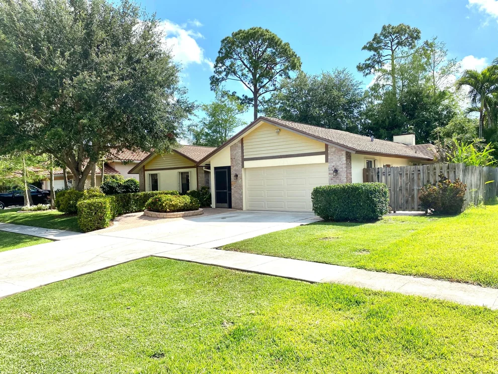 Unit for sale at 898 Sage Avenue, Wellington, FL 33414