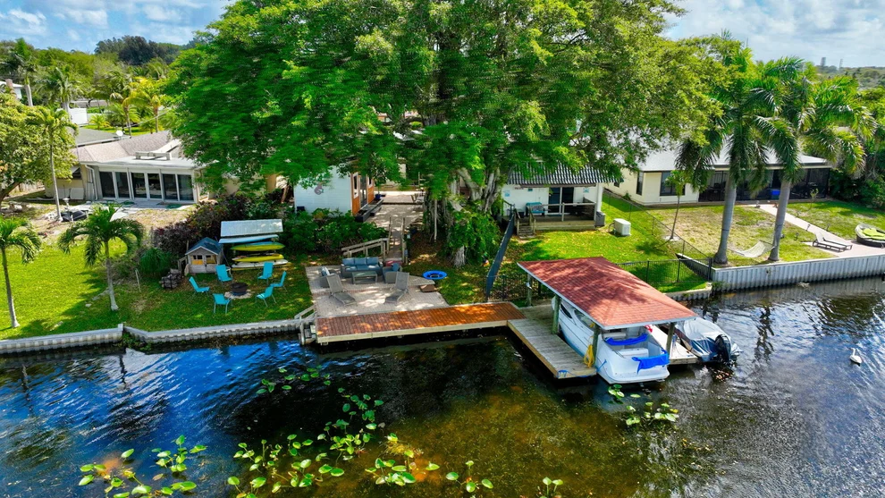 Unit for sale at 6647 Paul Mar Drive, Lantana, FL 33462