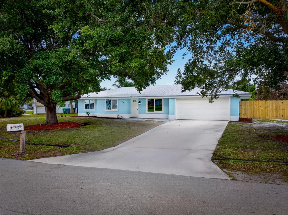Unit for sale at 1451 SE Grapeland Avenue, Port St Lucie, FL 34952
