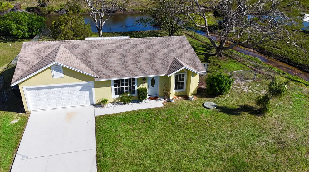 Unit for sale at 409 SW North Quick Circle, Port St Lucie, FL 34953