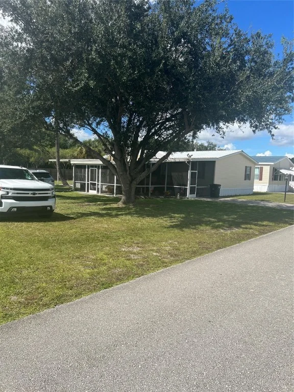Unit for sale at 913 Yacht Club Way, Moore Haven, FL 33471