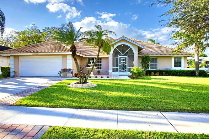 Unit for sale at 2748 Yarmouth Drive, Wellington, FL 33414