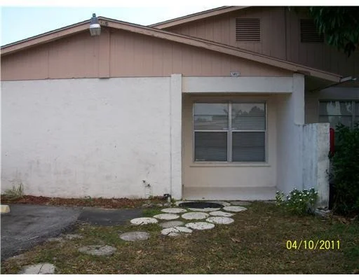 Unit for sale at 5892 Albert Road, West Palm Beach, FL 33415