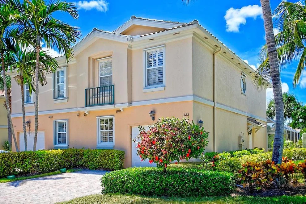Unit for sale at 325 Salinas Drive, Palm Beach Gardens, FL 33410