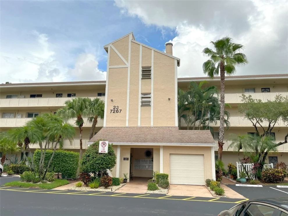 Unit for sale at 7267 Huntington Lane, Delray Beach, FL 33446