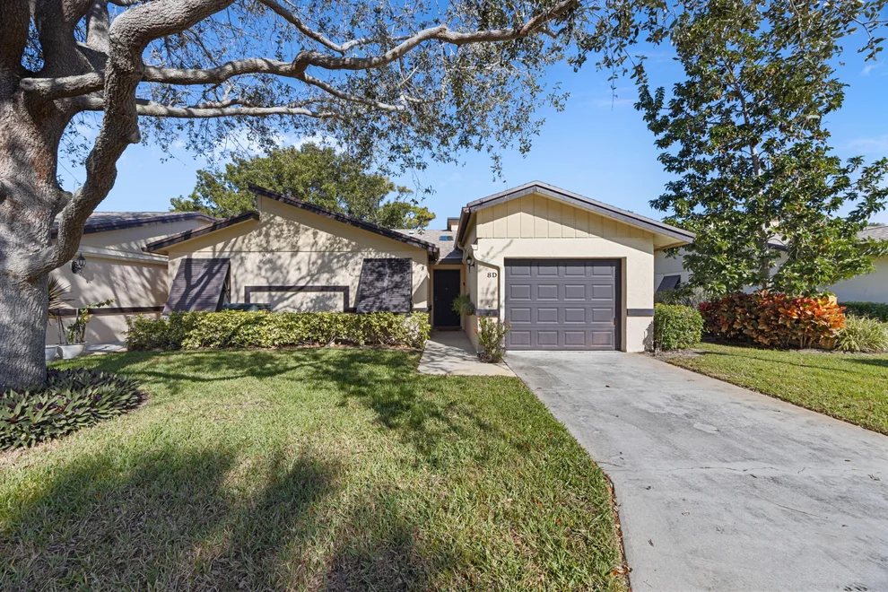 Unit for sale at 8 Ridge Pointe Drive, Boynton Beach, FL 33435