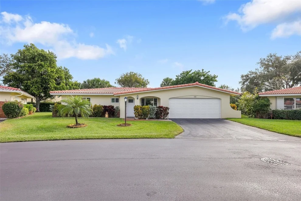 Unit for sale at 4300 NW 12th Drive, Deerfield Beach, FL 33064