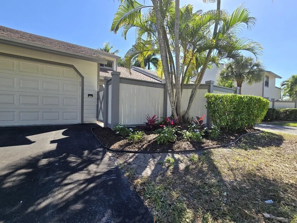 Unit for sale at 13388 Bedford Mews Court, Wellington, FL 33414