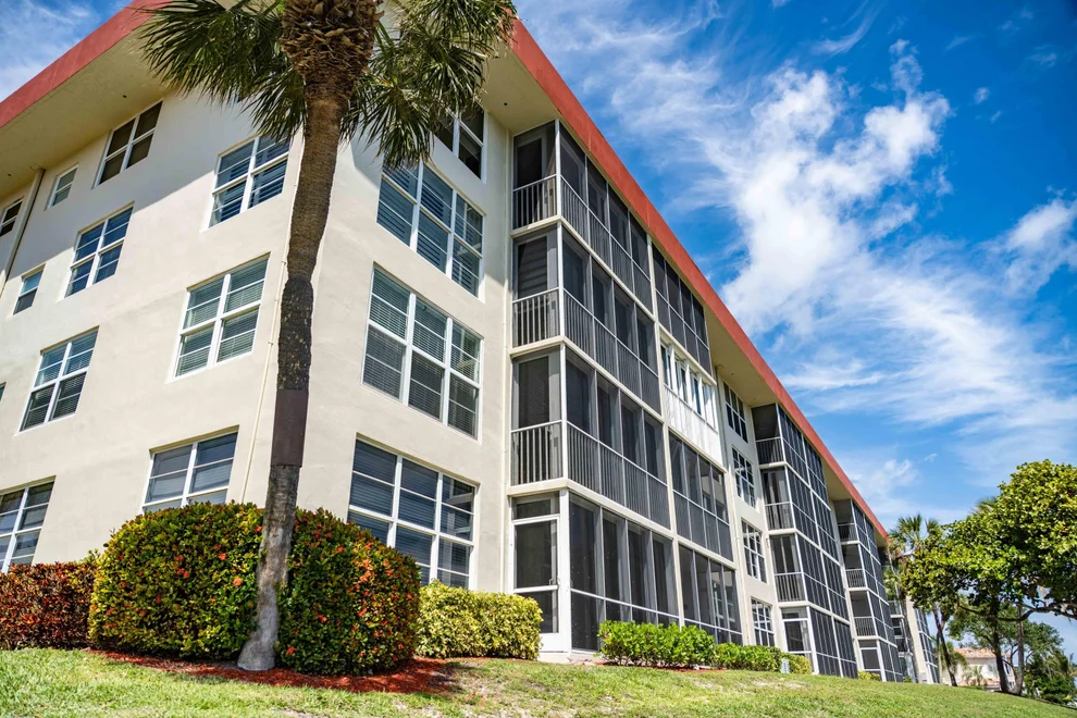 Unit for sale at 3180 NE 48th Court, Lighthouse Point, FL 33064