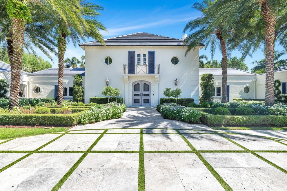 Unit for sale at 3809 Bermuda Lane, Gulf Stream, FL 33483
