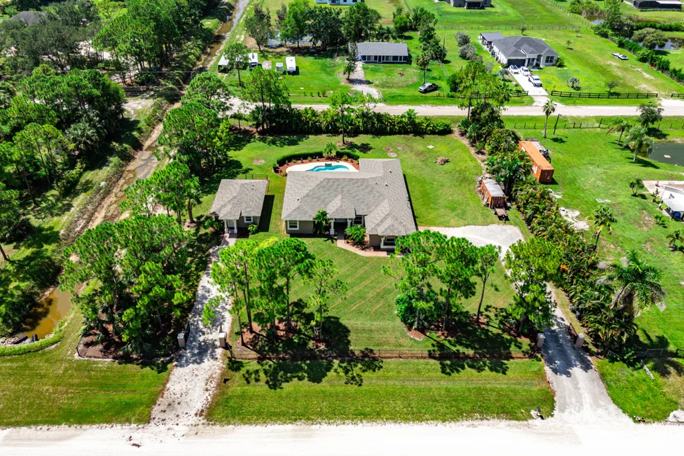 Unit for sale at 18266 Murcott Boulevard, The Acreage, FL 33470