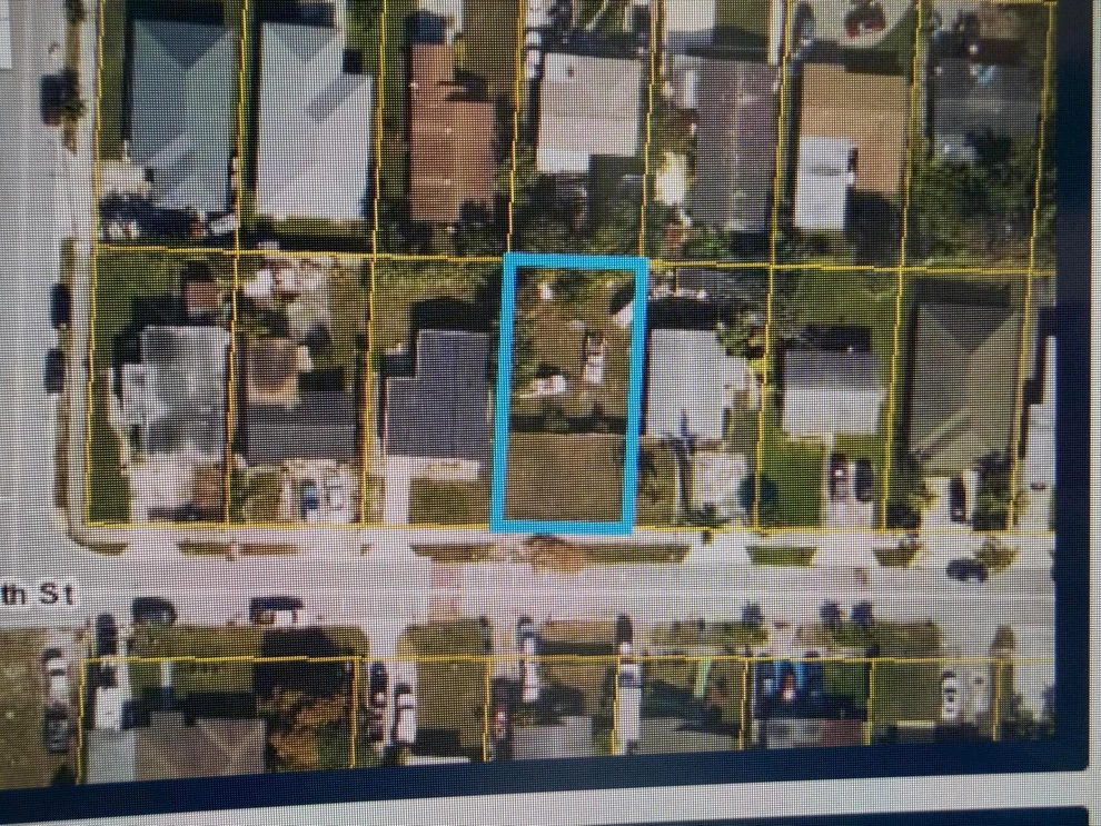 Unit for sale at 6th W 6th Street, Riviera Beach, FL 33404