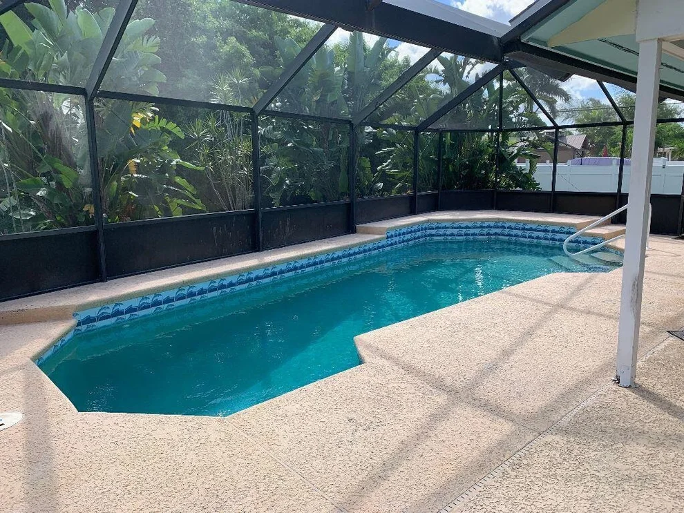 Unit for sale at 586 SE Penn Avenue, Port St Lucie, FL 34952