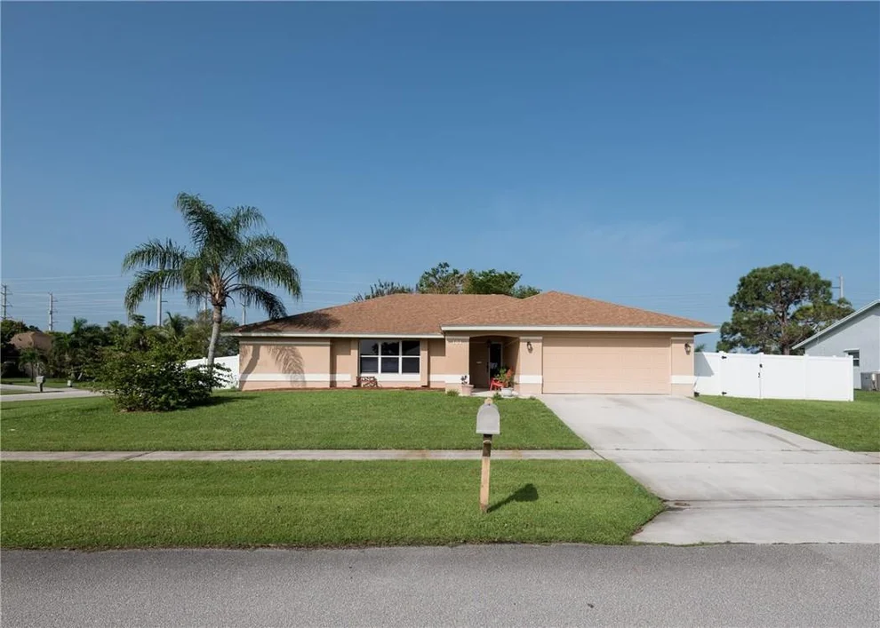 Unit for sale at 101 Cortes Avenue, Royal Palm Beach, FL 33411