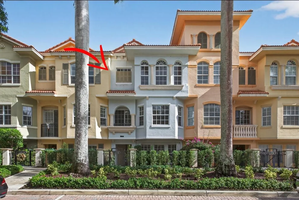 Unit for sale at 11778 Valencia Gardens Avenue, Palm Beach Gardens, FL 33410