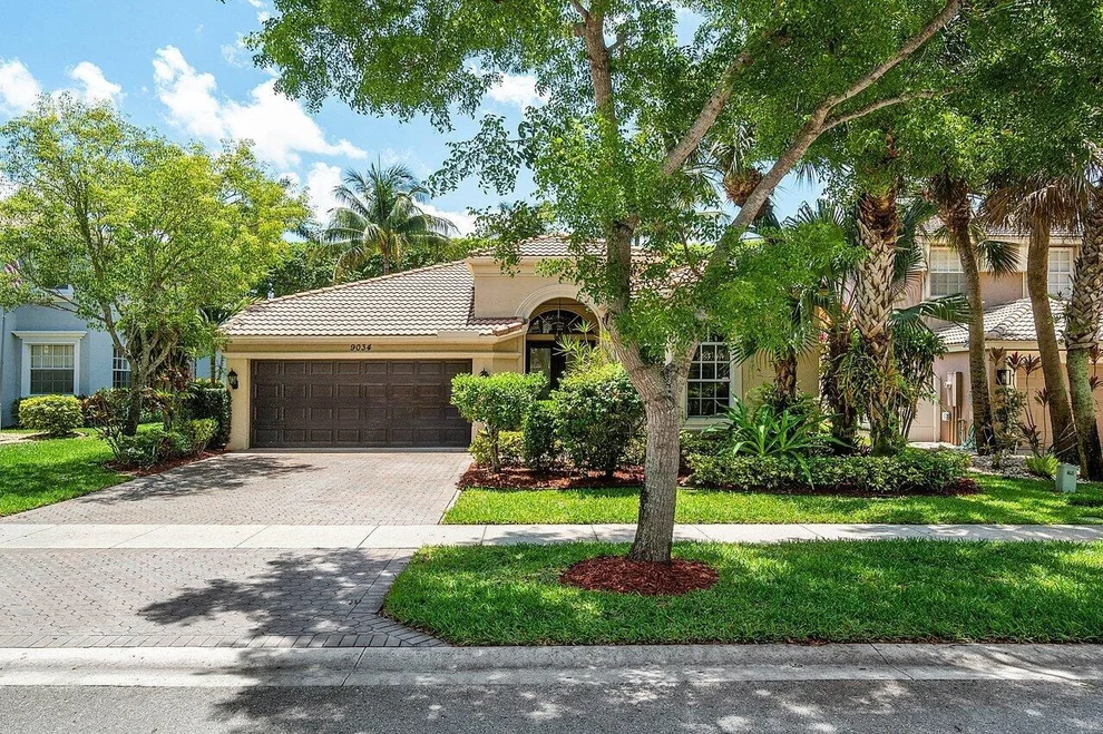 Unit for sale at 9034 Alexandra Circle, Wellington, FL 33414