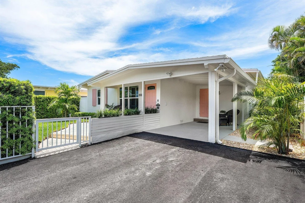 Unit for sale at 250 NE 10th Street, Delray Beach, FL 33444