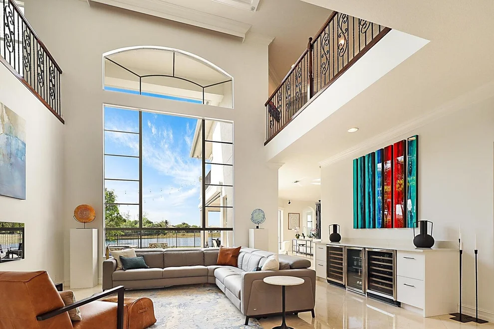 Unit for sale at 533 Edgebrook Lane, West Palm Beach, FL 33411